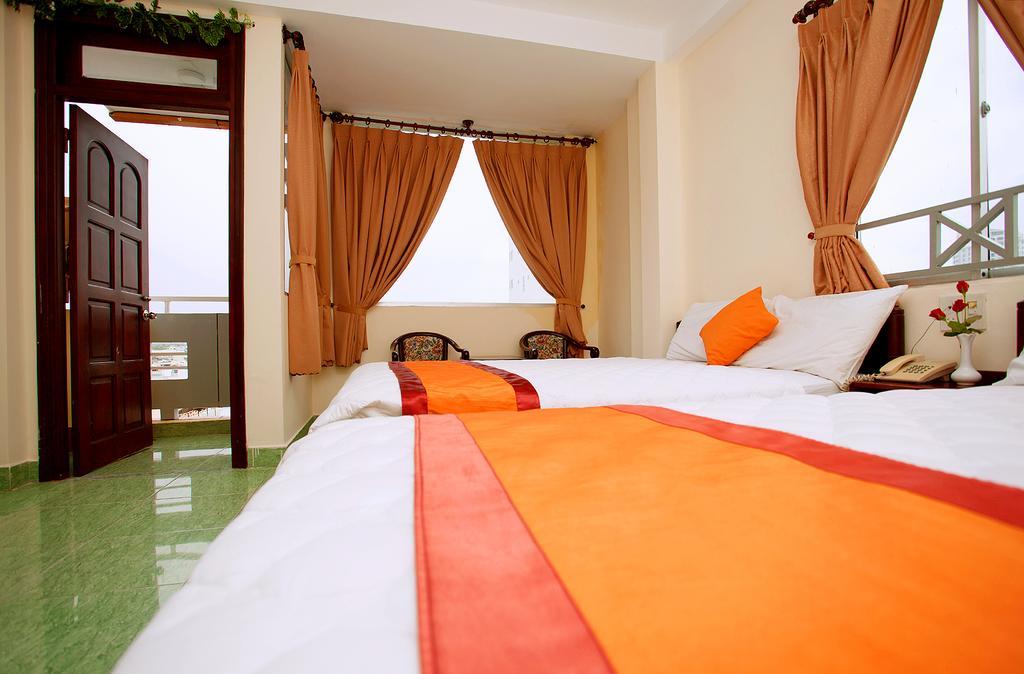 Sun Flower Hotel Nha Trang Exterior photo