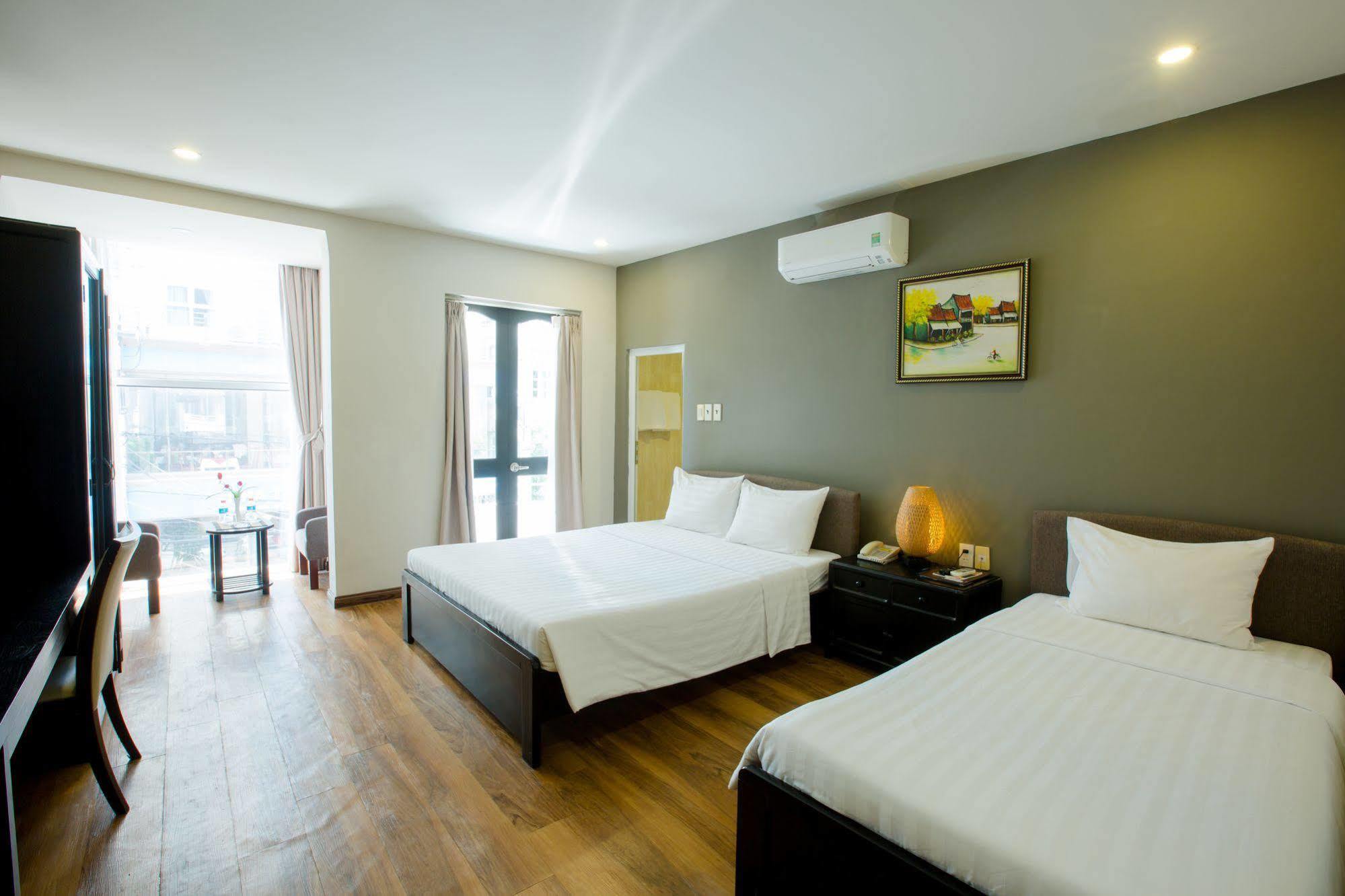 Sun Flower Hotel Nha Trang Exterior photo