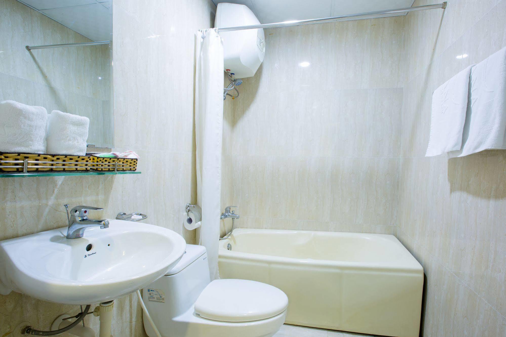 Sun Flower Hotel Nha Trang Exterior photo